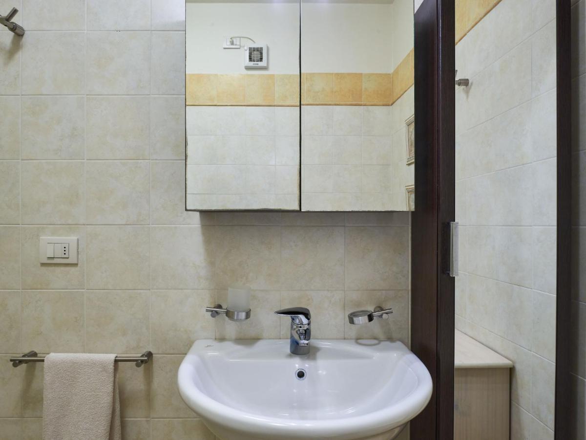 Apartment Angela By Interhome Sirmione Bagian luar foto